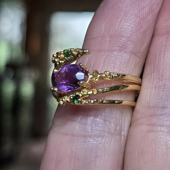Amethyst cushion cut 5k & chrome diopside sterling & gold ring sz6.5 - Picture 5 of 8
